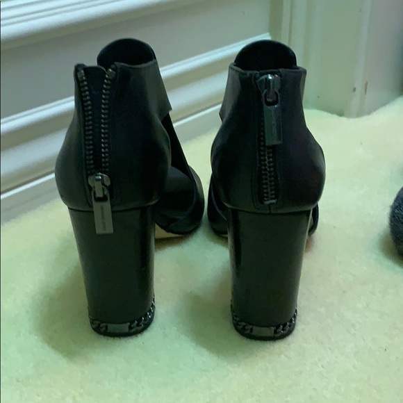 Michael Kors black heels - Picture 3 of 6